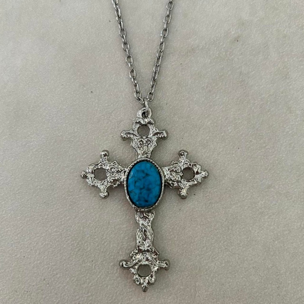 Y2K chunky sterling silver cross pendant necklace w central turquoise gemstone